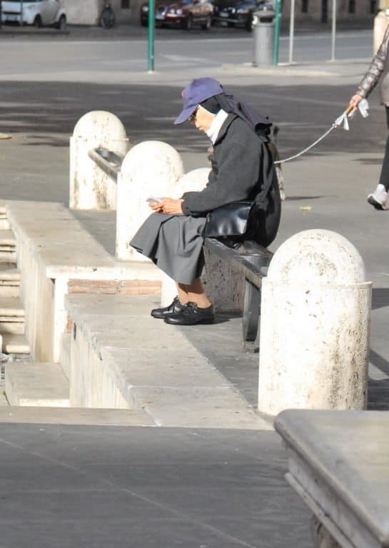 Italy, Rome – sitting, Nov.2013