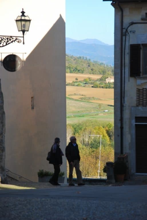 Italy, Monterchi – two people, Nov.2014