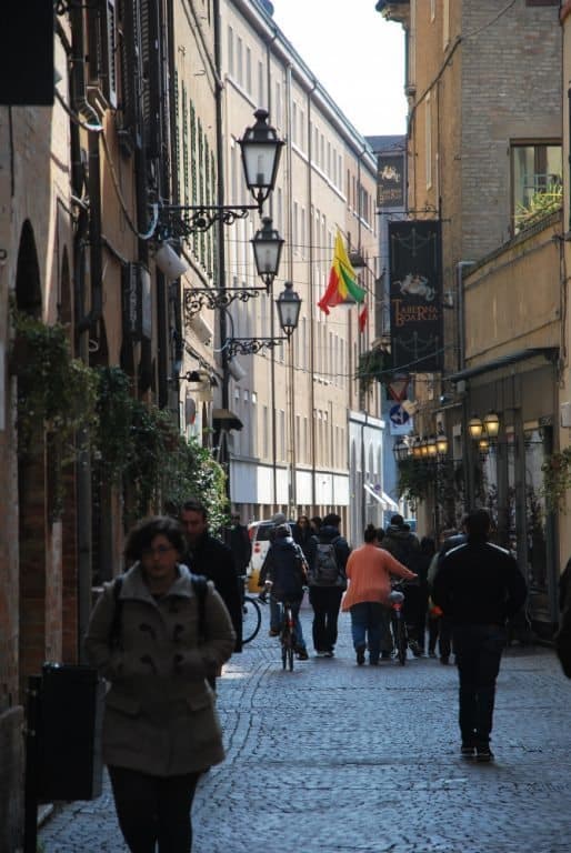 nella città – strada, Feb.2015