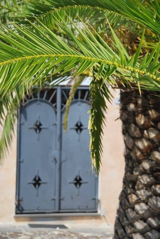 Italia, Sardegna – porta grigia, 2010