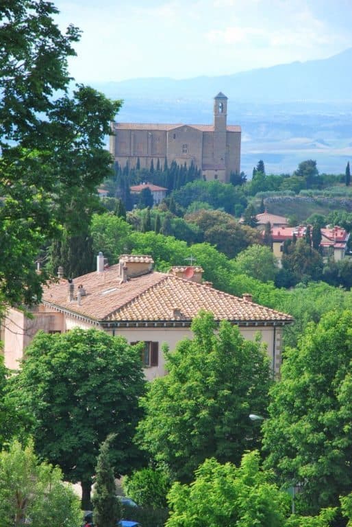 Italy, Volterra – green, May 2014