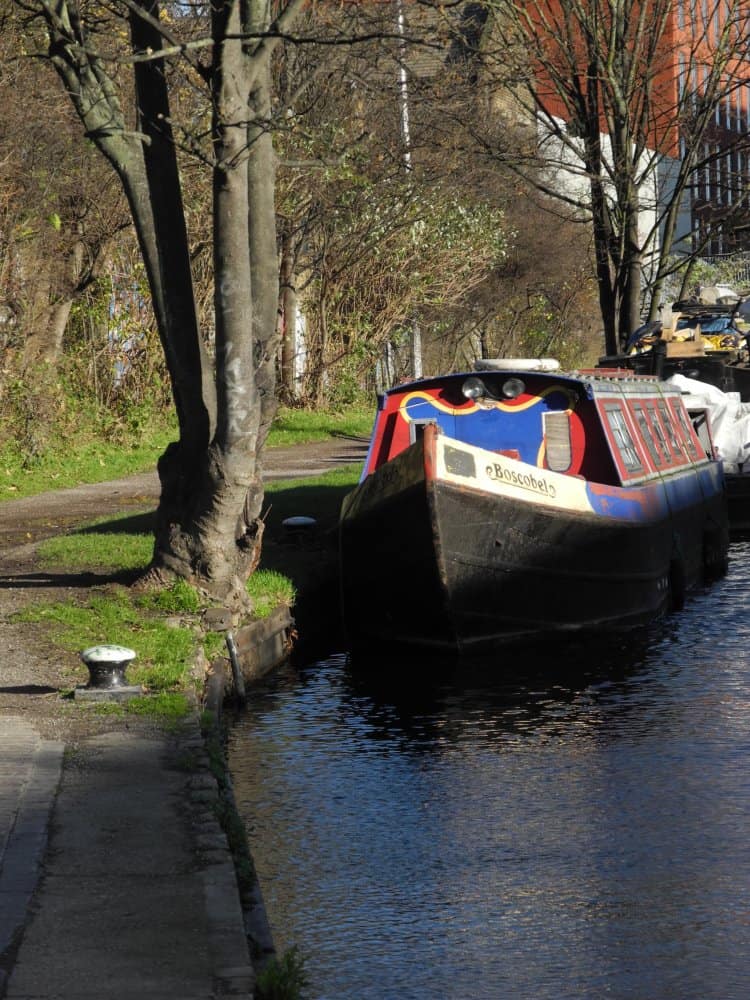 Camminare lungo il canale