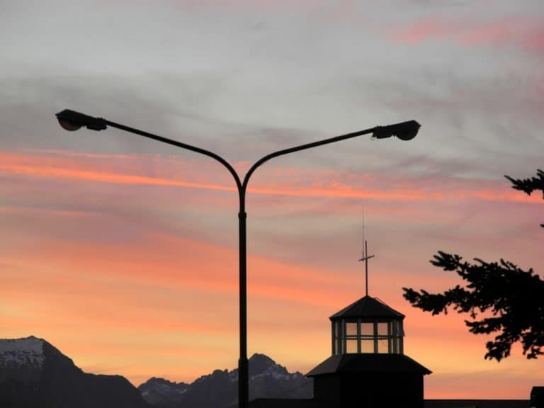 evening view – lamp, Dec.2015 (Bariloche)