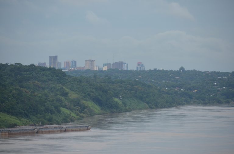 border – view of Paraguay, Jan.2016 (Iguazù)