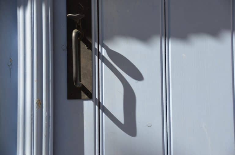 Omodos – shadow of handle, Mar.2015