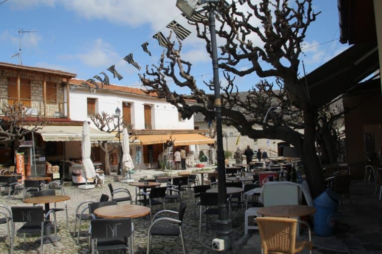 Omodos – empty tables, Mar.2015