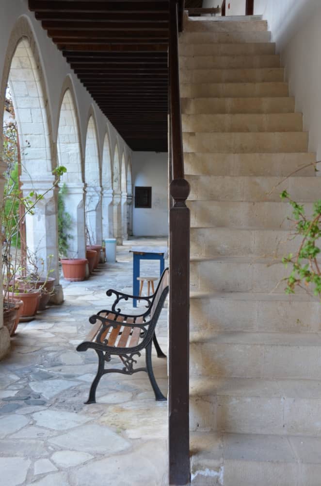 Chrysorrogiatissa – staircase, Mar.2015