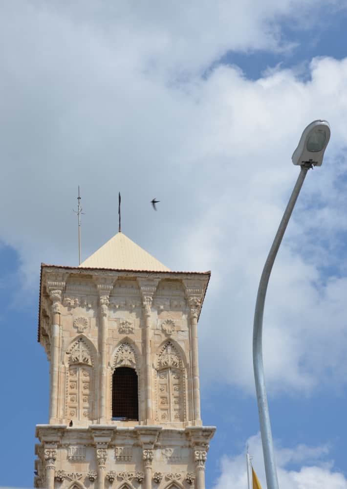 Larnaca – lamp and tower, Apr.2015