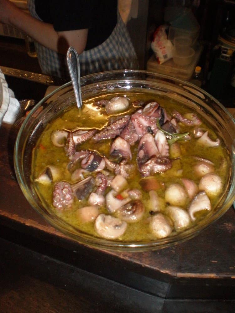 Japan, Akashi – particular dish, Apr. 2013