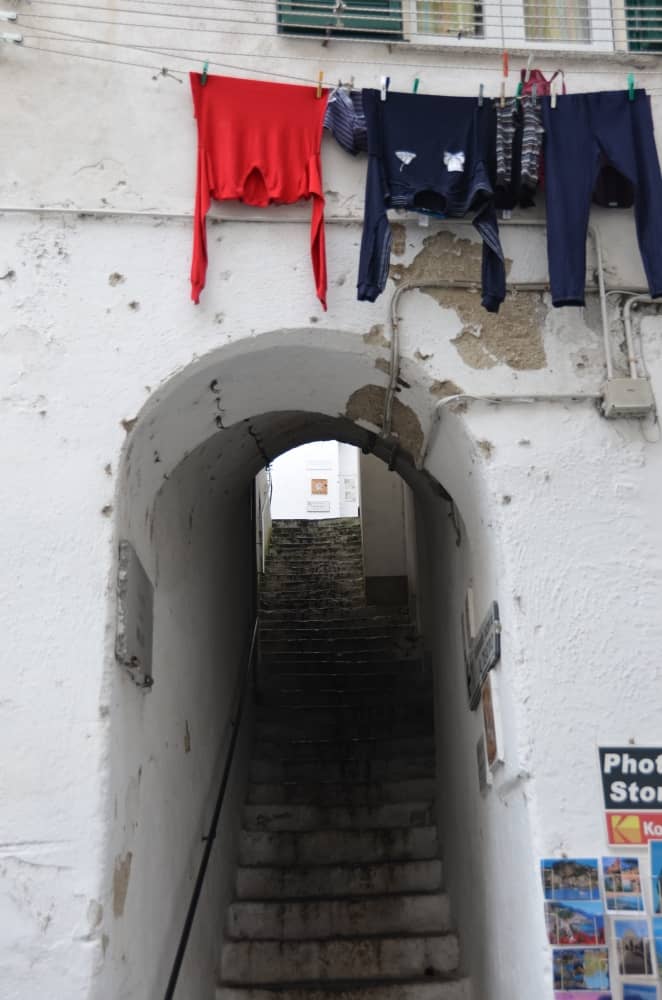 Amalfi – bucato, Ott.2015 (Costiera Amalfitana)