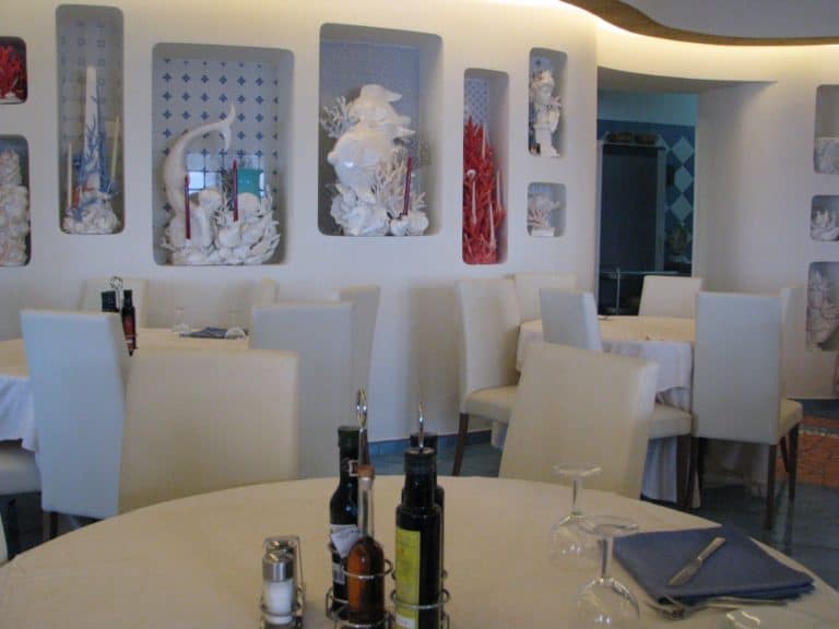 Conca dei Marini – inside restaurant, Oct.2015 (Costa Amalfitana)