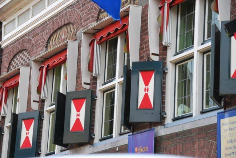 The Netherlands, Amsterdam – windows, 2011 (Ámsterdam)