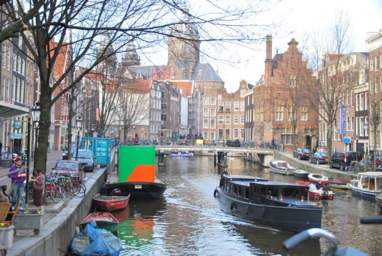 Olanda, Amsterdam – canale trafficato, 2011 (Amsterdam)
