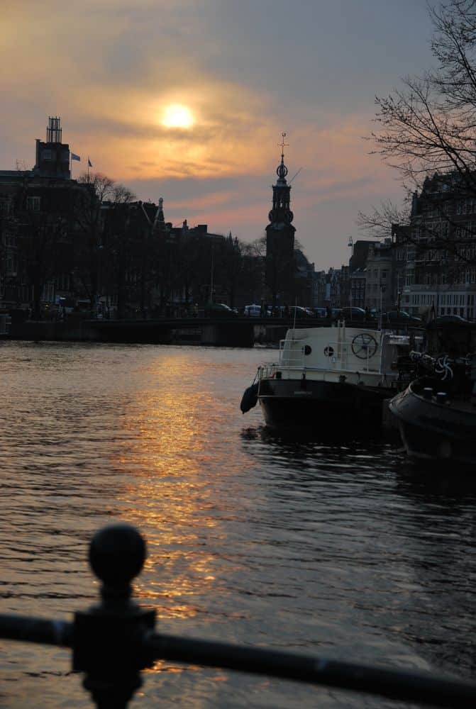 The Netherlands, Amsterdam – last light of the day, 2011 (Ámsterdam)