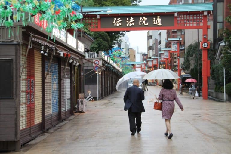 日本、東京－伝法院通り 2014年8月 (東京)