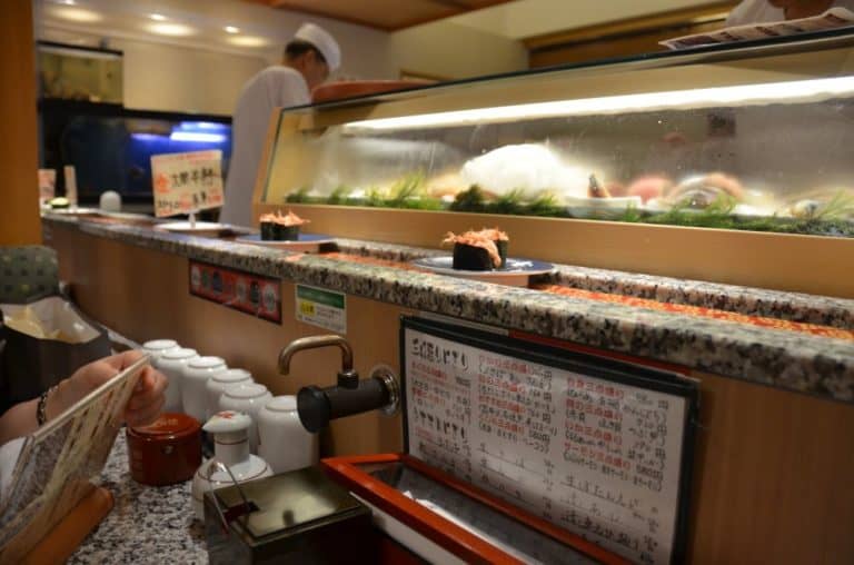 Sushi Bar a Tokyo Asakusa