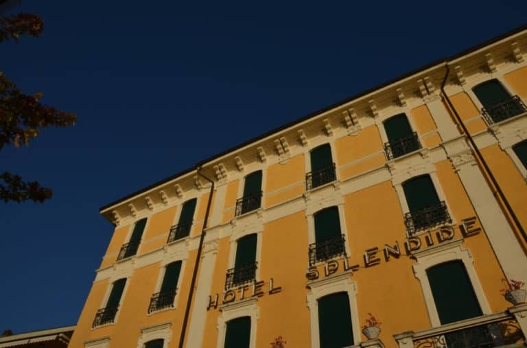 Bellagio – albergo giallo, Nov.2015 (Lombardia)