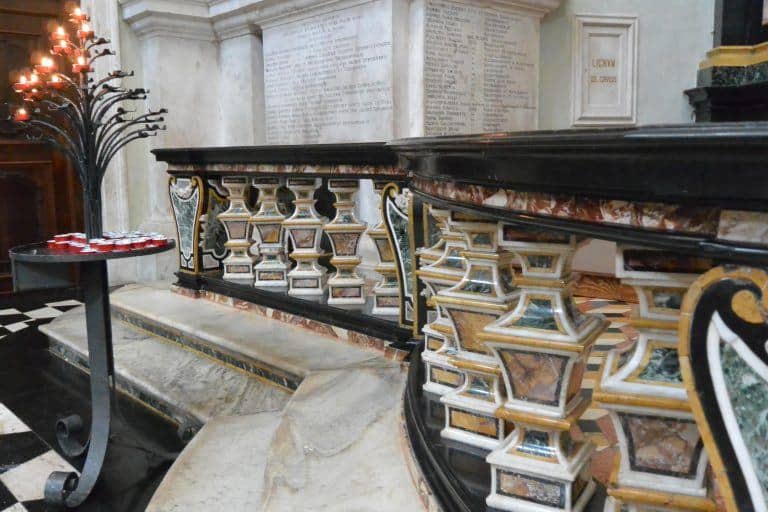 Bergamo, Cathedral – marble, Apr.2018 (Lombardia)