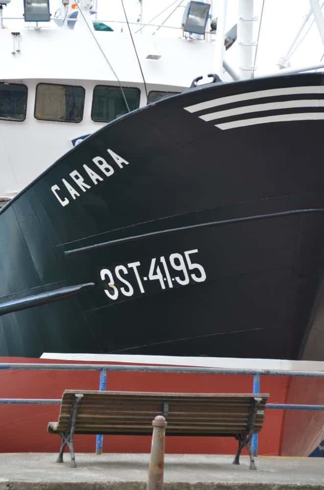 Spain, Bermeo – ship and bench, May 2014 (Bermeo)