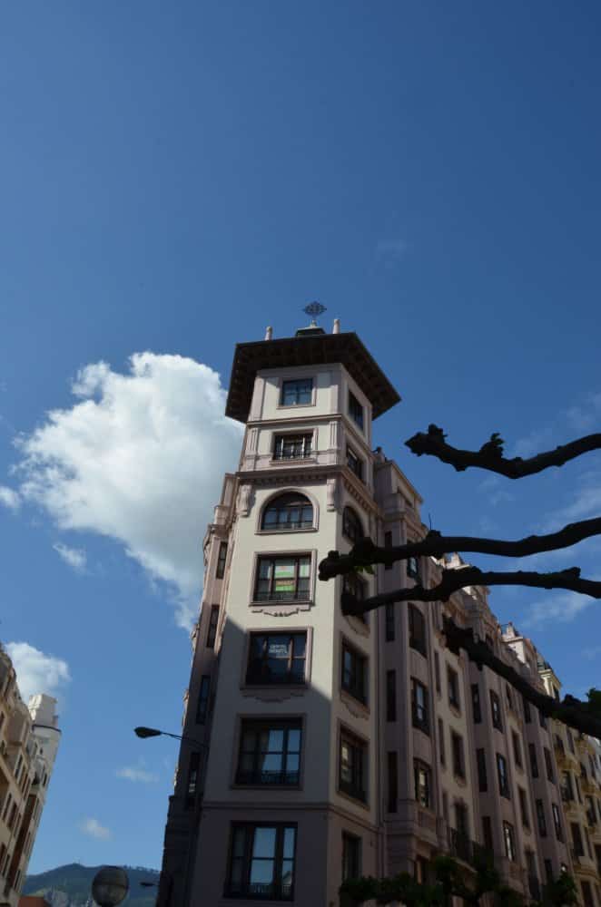 Spagna, Bilbao – cielo e nuvola, mag. 2014 (Bilbao)