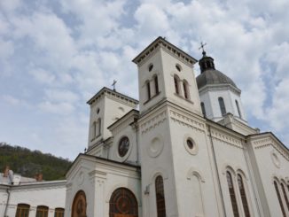 ルーマニア、木の修道院－屋根 2014年4月