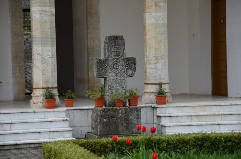 Romania, Bistrita – cross, Apr. 2014 (Valcea)