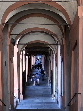 Italy-Bologna-portico-the longest