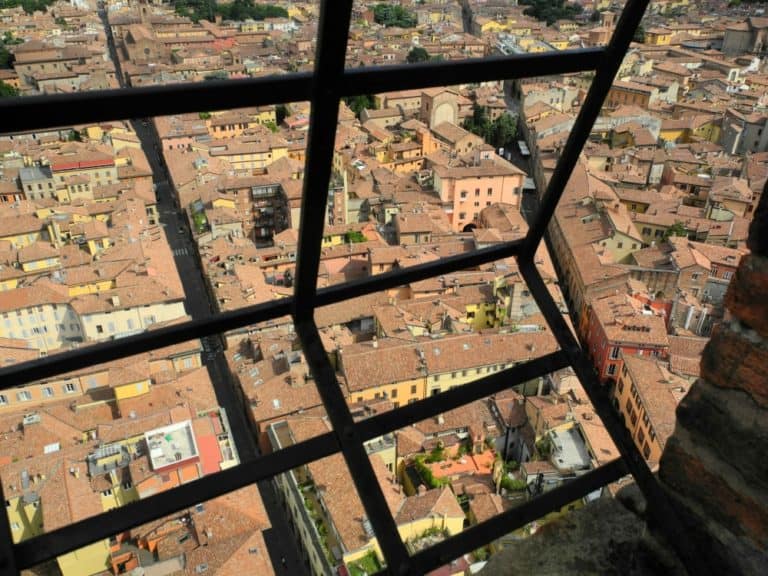 Dopo 498 scalini, la Torre degli Asinelli