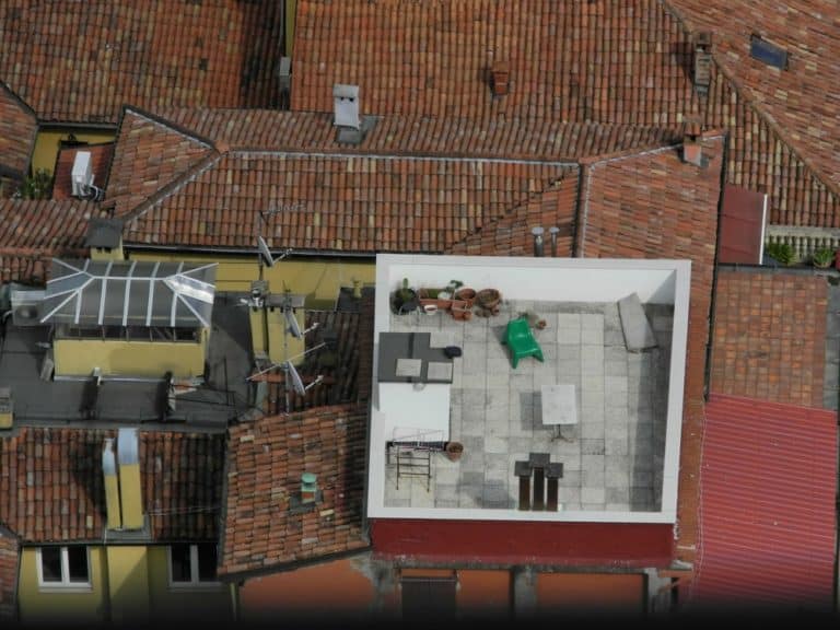 town – rooftop, June 2015 (Emilia-Romaña)