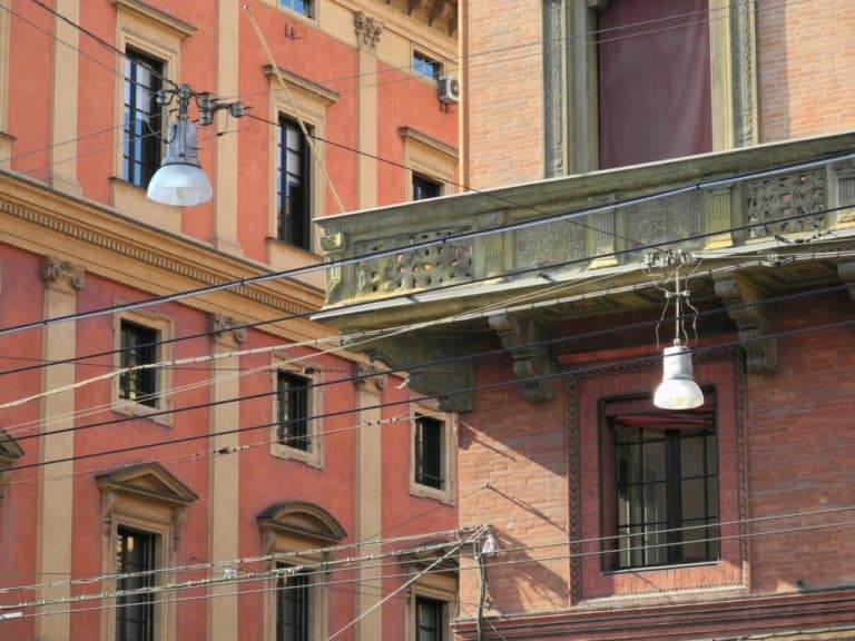 town – lamps, June 2015 (Emilia-Romaña)