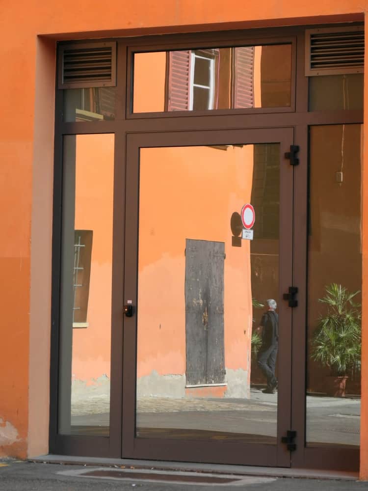 town – doors, June 2015 (Emilia-Romaña)