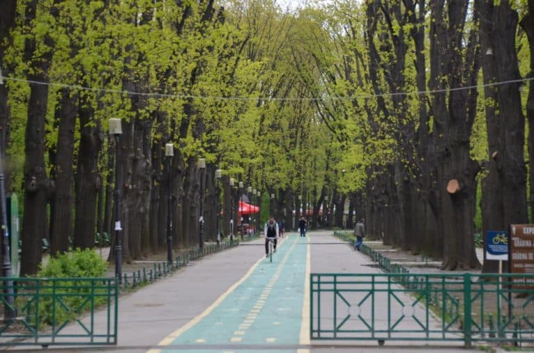 Romania, Bucarest – pista ciclabile, apr. 2014 (Bucarest)
