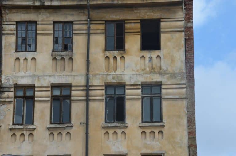 Romania, Bucarest – in rovina, apr. 2014 (Bucarest)
