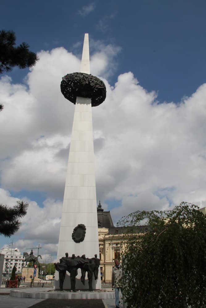 Romania, Bucharest – tower, Apr. 2014 (Bucharest)