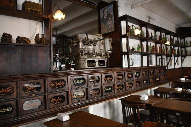 arredamento-cafe-buenos-aires-argentina