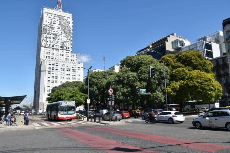 avenue-9-de-julio-buenos-aires-capitale