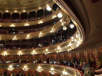ブエノスアイレスのコロン劇場の観客席