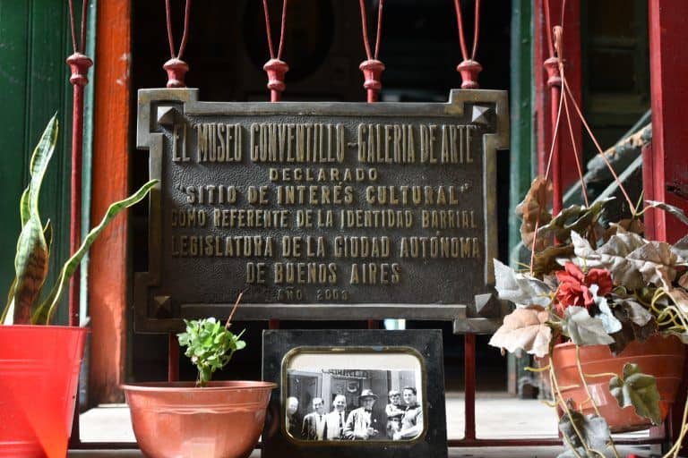 Buenos Aires, La Boca – the sign of the artist’s house, Mar.2018 (Buenos Aires)