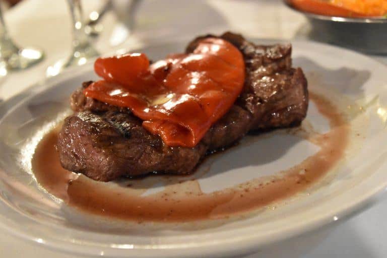 Buenos Aires, Prosciutto restaurant – meat, Apr.2018 (Buenos Aires)