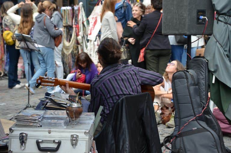 Buenos Aires, San Telmo – musician, Mar.2018 (Buenos Aires)