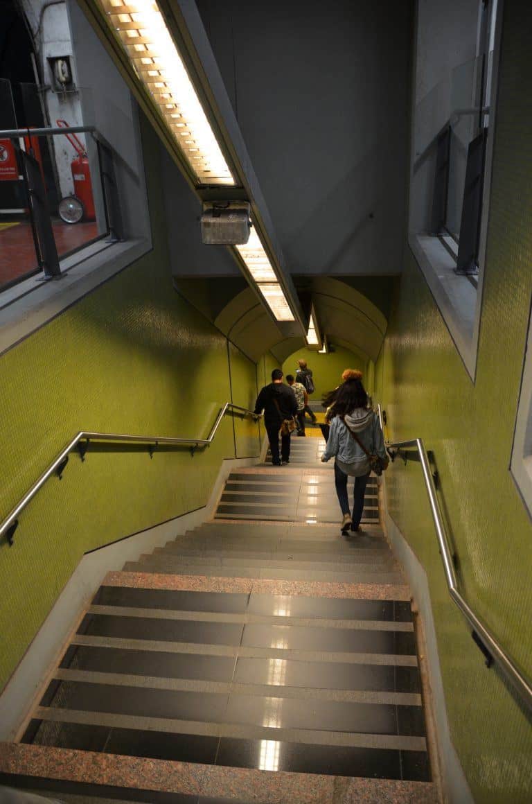 Buenos Aires, Subte – going down, Mar.2018 (Buenos Aires)