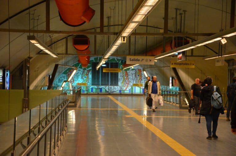 Buenos Aires, Subte – design of the station, Mar.2018 (Buenos Aires)