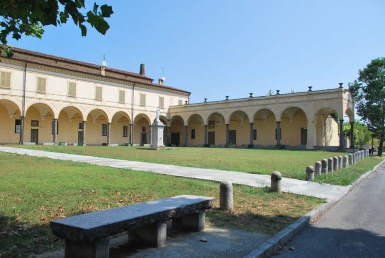 Italia, Castellone – panchina, agosto 2013 (Lombardia)