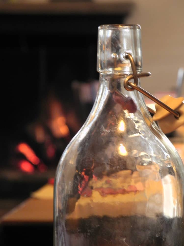 Milan, Chiaravalle – bottle, Jan.2015 (Milán)