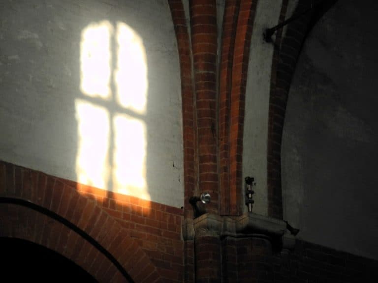 Milan, Chiaravalle – shadow of window, Jan.2015 (Milan)
