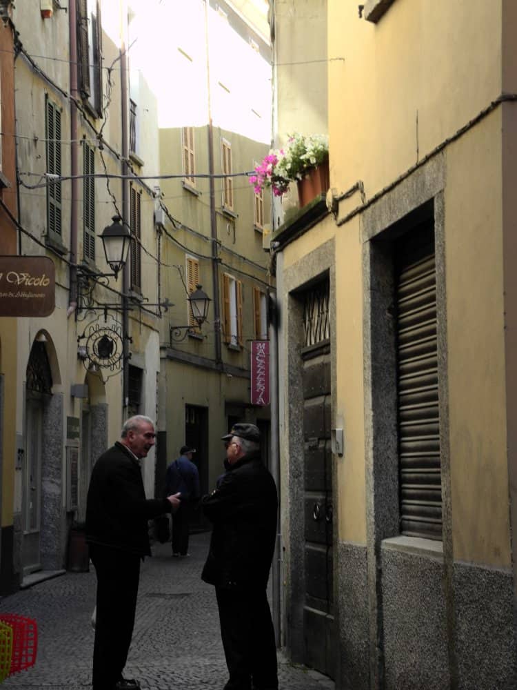 Italia, Como – appuntito, gennaio 2013 (Lombardia)