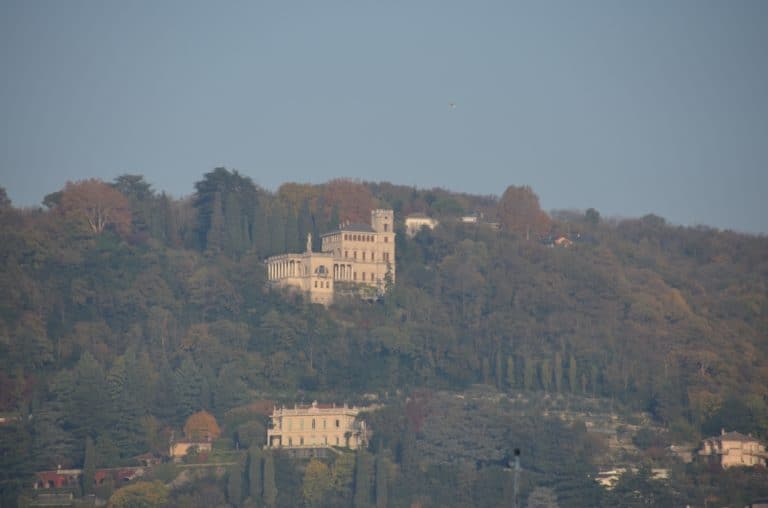 Como – casa sulla collina, Nov.2015 (Lombardia)