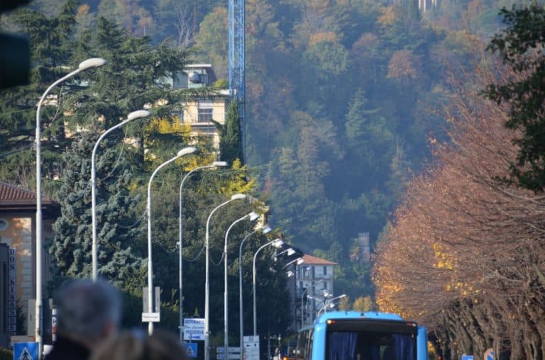 Como – pali della luce, Nov.2015 (Lombardia)
