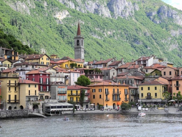 イタリア、コモ湖－町 2014年5月 (ロンバルディア)