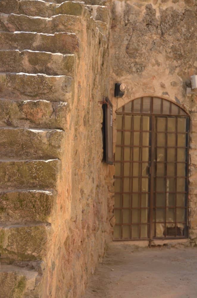Spain, Consuegra – staircase, Mar.2014